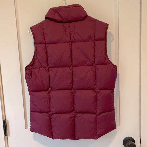 Lands’ End down vest purple size small 6 8 puffy vest - Picture 4 of 4